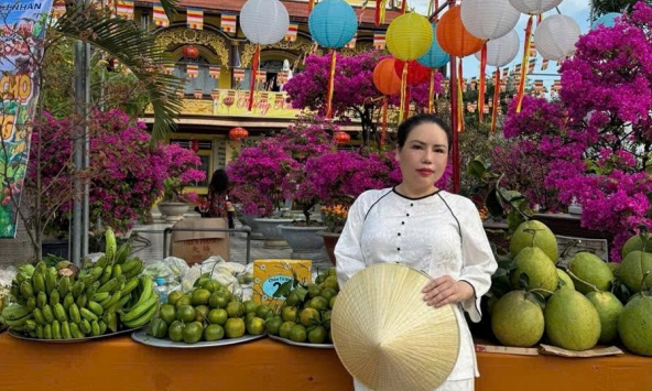 Doanh nhân Lê Thùy: Gieo yêu thương từ những phiên chợ 0 đồng