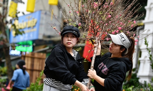 Thời tiết “quay xe” đúng đêm Giao thừa: Miền Bắc bước vào năm mới trong cơn mưa rét, nhiệt độ có nơi xuống dưới 15°C