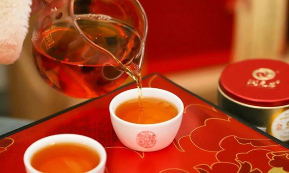 5 loại trà đã được thêm vào “DANH SÁCH ĐEN” của gan, đừng uống cũng đừng đem mời khách!