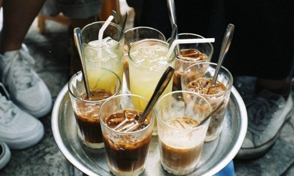 Mỹ đánh giá: Đột quỵ rất 'sợ' loại nước giá rẻ hơn cả cốc trà đá, nhiều người Việt dùng suốt mà không hề biết