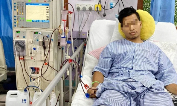 Nam shipper 26 tuổi suy thận nặng vì loại nước thơm ngọt 'vạn người mê', bác sĩ nói thẳng: 5 việc 'phá thận' hơn uống rượu