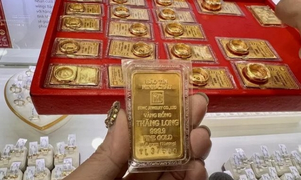 Giá vàng đột ngột tăng rất mạnh