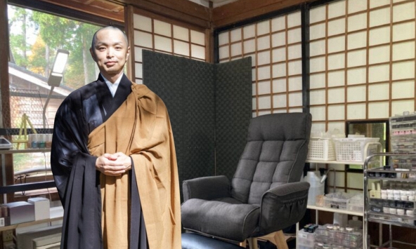 Nhà sư Nhật Bản mở tiệm nail trong chùa, mỗi bộ giá hơn 800 nghìn, 1 ngày chỉ phục vụ 3 khách