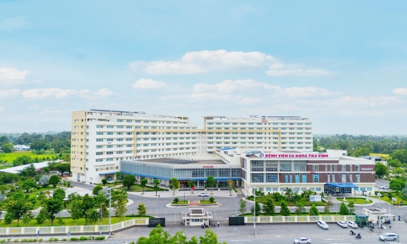 Nổ trong phòng bệnh tại bệnh viện ở Vĩnh Long: Hé lộ bất thường từ hộp bánh người lạ mang vào thăm