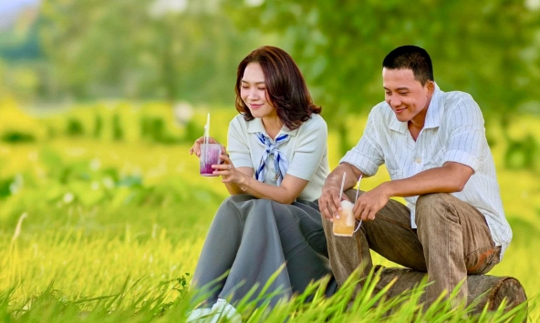    Mỹ Tâm nhắn nhủ Mai Tài Phến: “Đừng vội buông tay nhau”