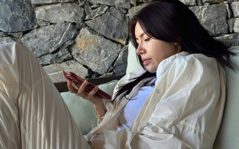 Minh Tú cập nhật diễn biến mới nhất vụ mắc kẹt ở Oman 