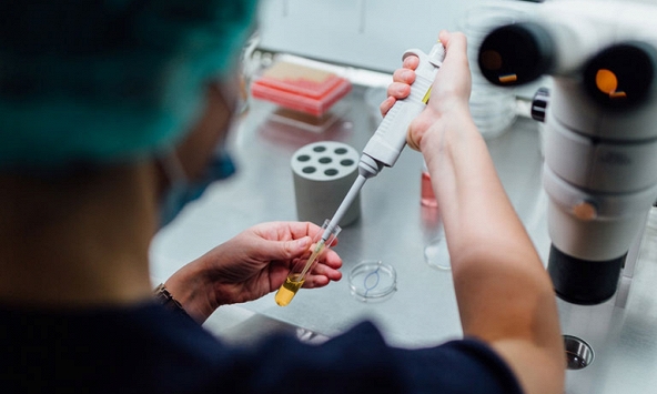 Ngày càng nhiều phụ nữ lớn tuổi hiếm muộn ở Bắc Kinh (Trung Quốc) lựa chọn thụ tinh ống nghiệm