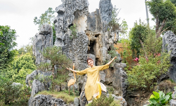 NSND trẻ nhất Việt Nam sở hữu biệt phủ nghỉ dưỡng rộng 8.000m2 ở Hà Nội, đi mỏi chân không hết