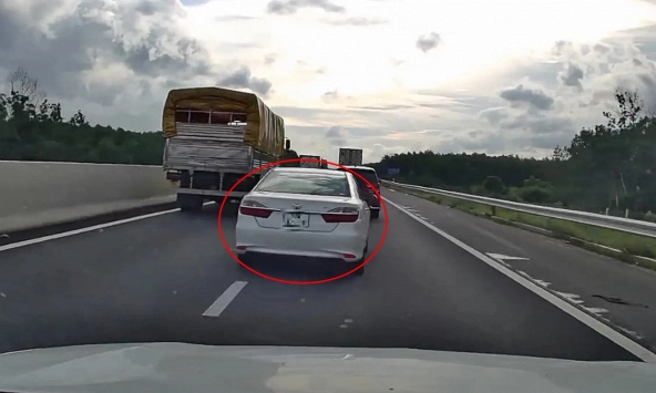 Cục CSGT cảnh báo tới tất cả lái xe về hành vi đặc biệt nguy hiểm trên cao tốc