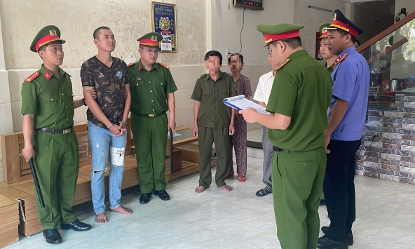  Thi hành lệnh bắt tạm giam, khám xét nơi ở của Trần Nguyên Phát