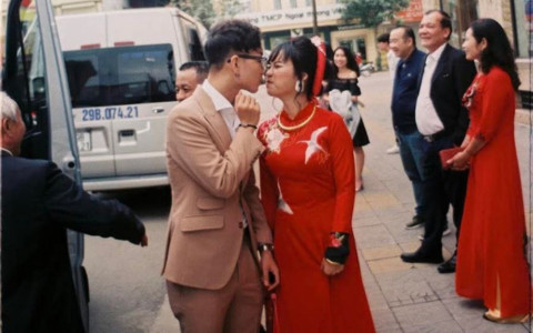 Nam ca sĩ Việt có vợ như 'được cả thế giới': Hit 146 triệu view, 2 tour concert và hơn thế nữa!