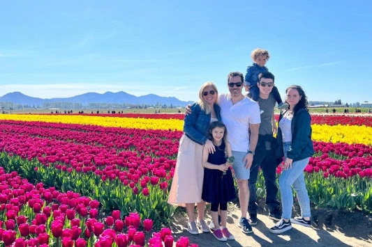 Khi AI lấy đi hàng triệu việc làm, những đứa trẻ được bố mẹ làm 'trùm công nghệ' khuyên chọn nghề gì?