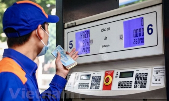 Phát hiện cây xăng găm hàng, ngưng bán không lý do: Người dân gọi ngay đường dây nóng 1900 888 655