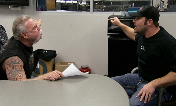 Con trai tự ý cầm 1 triệu đi mua thẻ game nạp 'bay' một nửa, mẹ đến đòi trả lại thì nhận câu trả lời 'xanh rờn' từ nhân viên