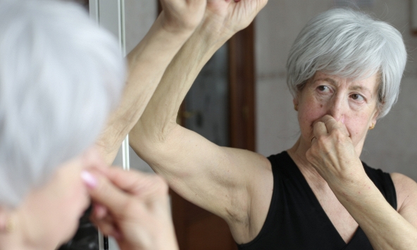 'Mùi đặc trưng của người già' là có thật: Đây là cách để biết liệu bạn có bị như vậy không