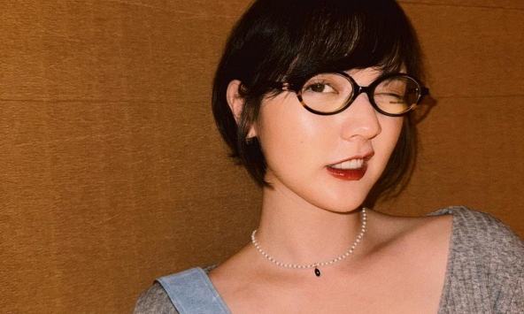 Ồn ào chuyện ăn mặc của Hải Tú