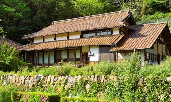 Cặp vợ chồng chi hơn 578 triệu đồng mua 1 căn nhà bỏ hoang ở Nhật để nghỉ hưu: “Chúng tôi không định kiếm tiền từ nó”