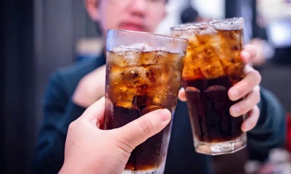 Loại nước 'phá gan, hại thận' nhanh hơn cả rượu bia, nhiều người Việt lại thích mê, uống mỗi ngày mà không hay biết