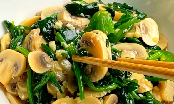 Món ăn là 'thần dược' chống táo bón, giúp bôi trơn ruột, thúc đẩy nhu động ruột, loại bỏ chất thải tích tụ và giảm mỡ bụng