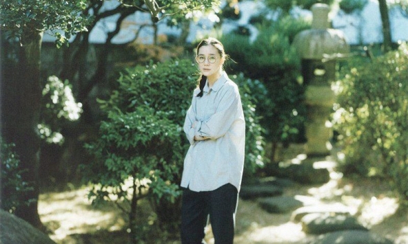 Trước tuổi trung niên có bao nhiêu tiền tiết kiệm là đủ? Con số thực tế giúp bạn vượt 80% người cùng trang lứa