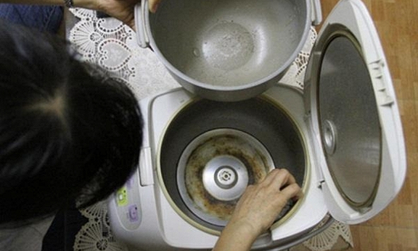 7 sai lầm khi dùng nồi cơm khiến tiền điện tăng vù vù