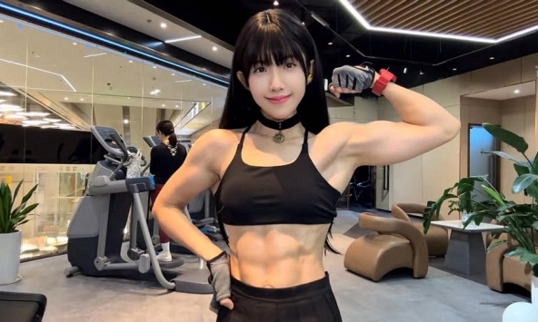 Sẽ thế nào nếu gymer trở thành coser? hot girl này chính là câu trả lời rõ ràng nhất