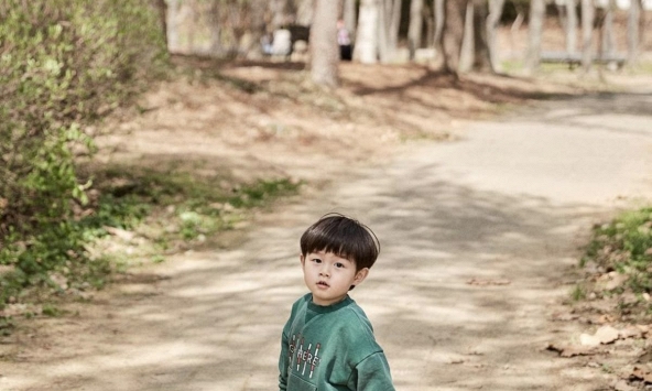 Cha mẹ thường xuyên làm 9 điều nhỏ này, con cái sẽ ngày càng hạnh phúc hơn