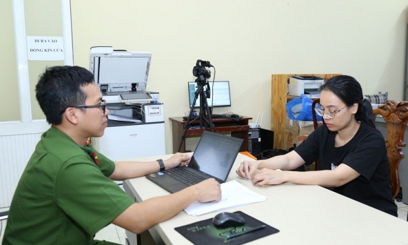 Khởi tố Nguyễn Thị Hoài Thương và 8 đối tượng trong đường dây 6.000 tỷ đồng