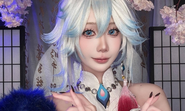 Cosplay rồi nhảy như idol, hot girl xinh đẹp khiến anh em 'gục ngã' trong mê mệt