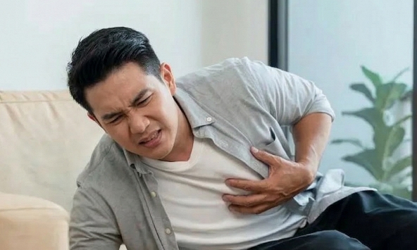 Thức dậy thấy mệt mỏi, sụt cân không rõ lý do? Đừng mừng vội, có thể ung thư phổi đang rình rập!