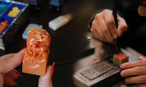 Trào lưu tặng con dấu cá nhân chạm hoa cẩm thạch đang 'làm mưa làm gió' có gì mà gây sốt đến thế?