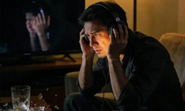 11 giờ đêm mở định vị theo dõi vợ đi công tác, nghe lời cô nói với sếp ở khách sạn mà tôi mất kiểm soát