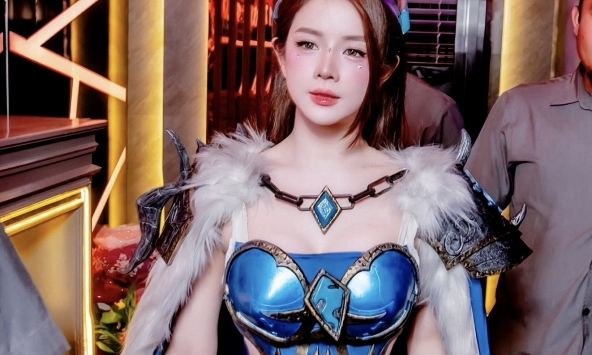 DJ Mie lại tung 'skin', vừa xuất hiện đã khiến fan gục ngã