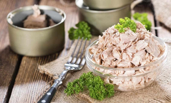 Dù bổ dưỡng, 5 loại cá này vẫn nên ăn hạn chế: Nguy cơ tiềm ẩn không phải ai cũng biết