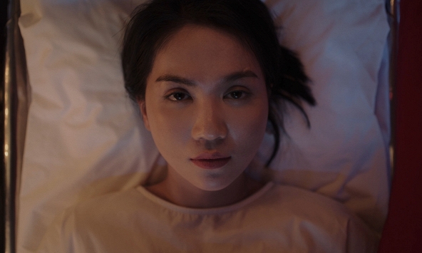 Ngọc Trinh ám ảnh trong lần đầu đóng phim kinh dị