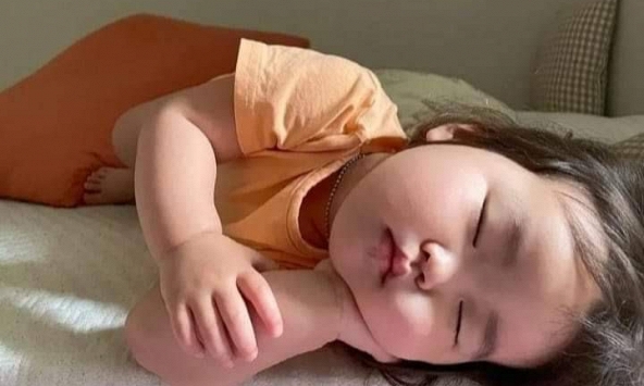 Những vấn đề khiến mẹ đau đầu nhất về giấc ngủ của em bé nhà mình