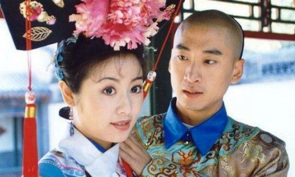 Bí ẩn lớn nhất Hoàn Châu Cách Cách sau 28 năm mới được tiết lộ: Lâm Tâm Như và Châu Kiệt, ai mới là kẻ dối trá?