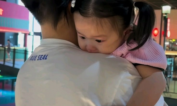 Cha mẹ cần lưu ý: 3 CÁI KHỔ nên để con trải qua từ sớm, nếu né tránh, lớn lên dễ trả giá đắt