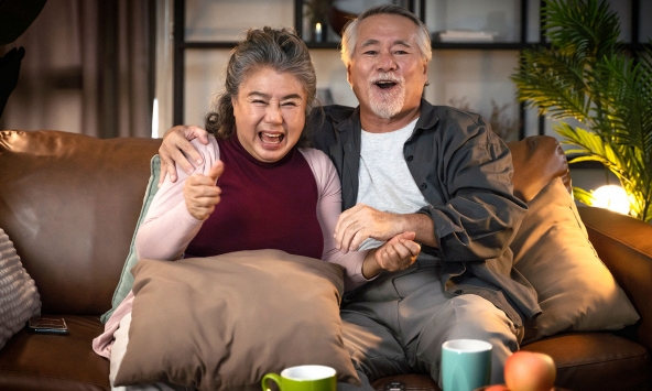 Khi người trung niên bắt đầu làm 3 việc này: Dấu hiệu cho thấy tuổi già dễ sống an yên, hạnh phúc