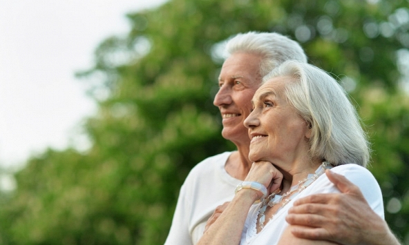 Những người hạnh phúc sau tuổi 70 không phải là người theo đuổi mục đích sống mà tập trung vào 3 điều cực kì bình thường