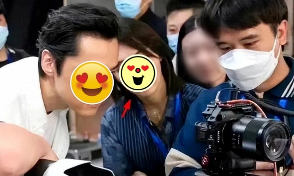 Con gái chủ thầu xây dựng 'giả nghèo' làm trợ lý nghệ sĩ, cuối cùng cưới luôn 'thánh ế' đẹp trai nhất showbiz