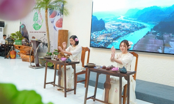 Các Tổng Lãnh sự ASEAN hội tụ tại tiệc trà hữu nghị “Kết nối nhân dân ASEAN”