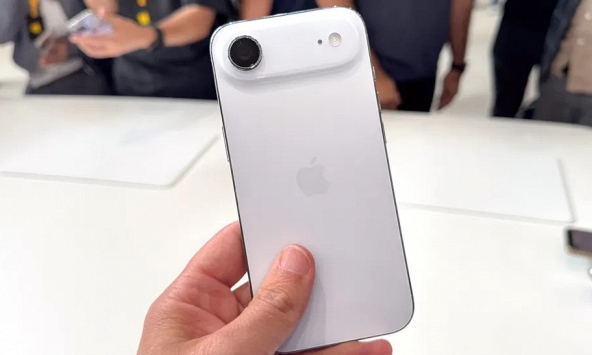 Giá iPhone Air thấp kỷ lục tại Việt Nam