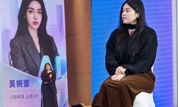 Đang viral mạnh nhất: Phó chủ tịch công ty công nghệ lộ mặt thật khác xa ảnh trên slide chiếu ở hội nghị 