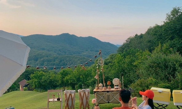 'Mẹ đừng giục nữa, con chưa muốn sinh con': Góc nhìn về lựa chọn sinh con của người trẻ