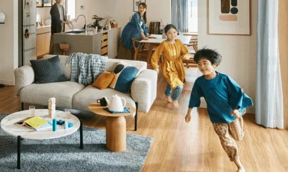 Chúng ta đang dùng những thiếu hụt của tuổi thơ mình để ‘bù đắp’ cho tương lai của con cái?