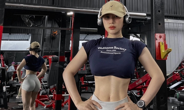 Đi tập gym nhưng bị chê 'uống trà sữa', hot girl đáp trả 'anti-fan' bằng một hành động không ngờ