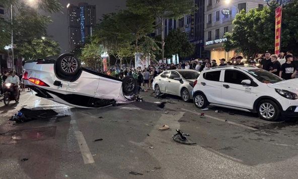 Nóng: Tạm giữ hình sự tài xế Vũ Quang Chiến trong vụ xe Lexus tông liên hoàn 6 ô tô