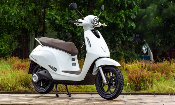 2 chiếc xe máy điện VinFast đáng mua nhất lúc này