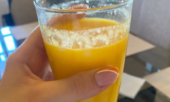 4 loại nước âm thầm “nuôi lớn” tế bào ung thư: 2 loại cuối ai cũng tưởng uống càng nhiều càng khỏe